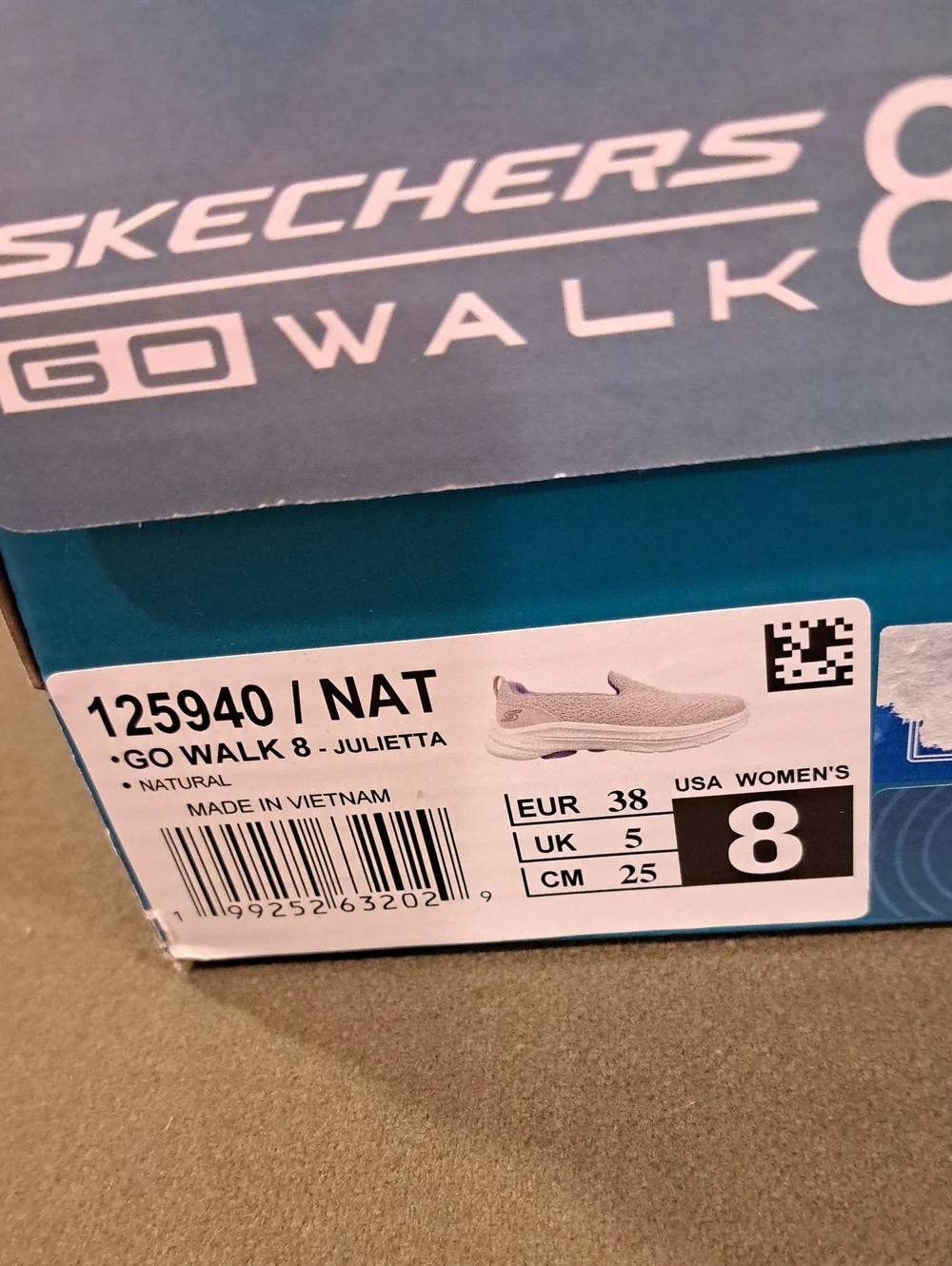 Skechers GO WALK 8 - Julietta - Color: Nutural - Size: Women 8